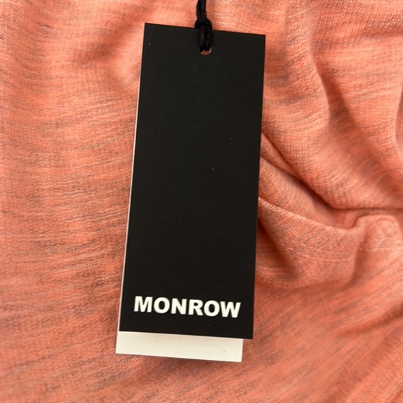 NWT, Monrow, Supersoft full zip hoodie with kangaroo pockets in coral - Picture 6 of 9